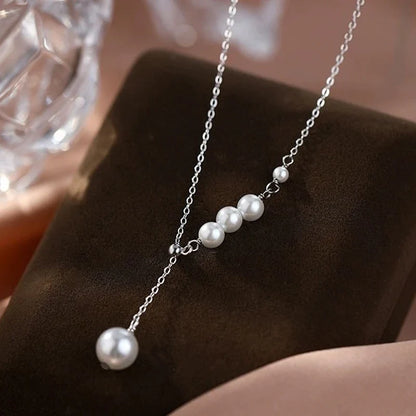 Collar Corto con Perla en Plateado