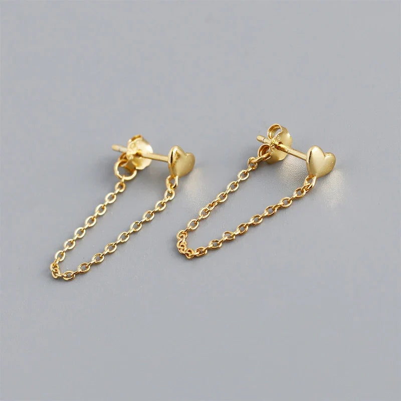 Aretes Corazón con Cadena Colgante