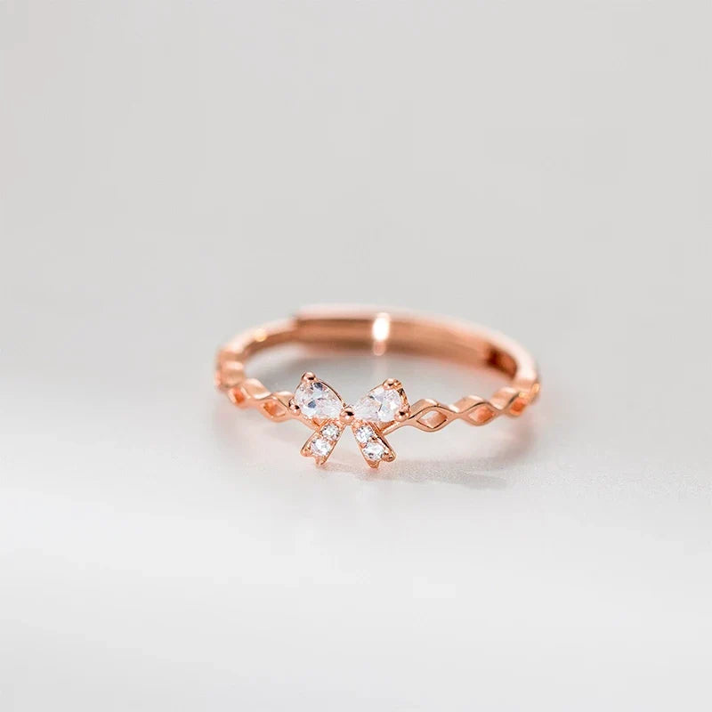 Anillo Moño con Zirconias