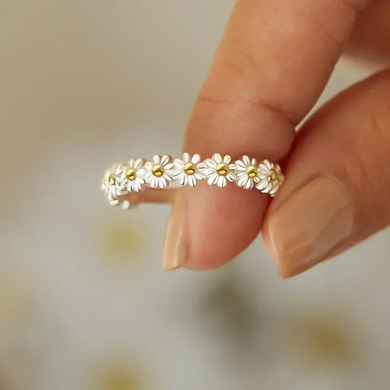 Anillo Ajustable de Margaritas