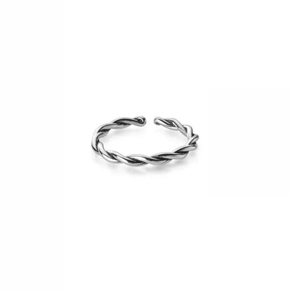 Anillo Trenzado Cruzado Vintage