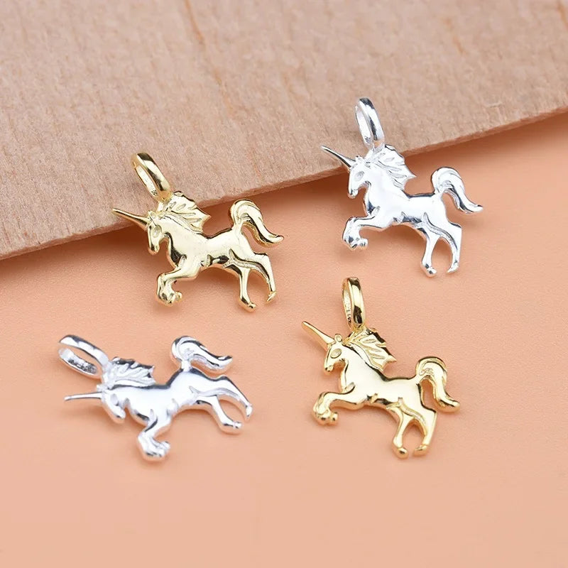 Dije Unicornio Alado