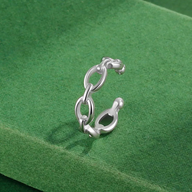 Aretes de Clip Cadena Calada