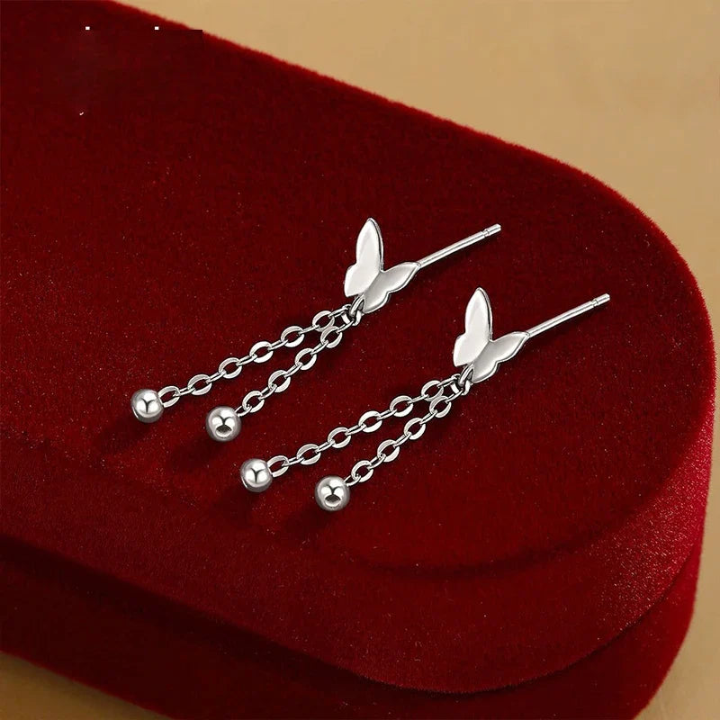 Aretes Mariposa con Borla