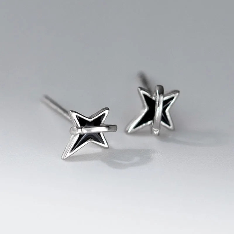 Aretes Estrella Negra de Cuatro Puntas