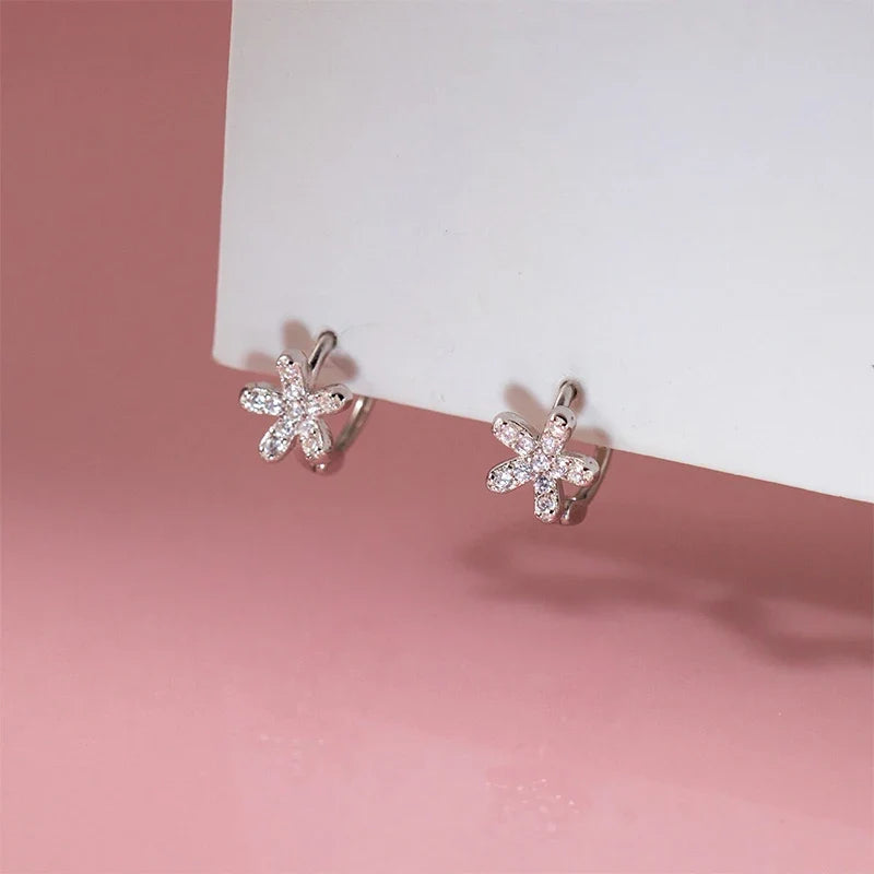 Arracadas Florales con Pavé de Zirconias