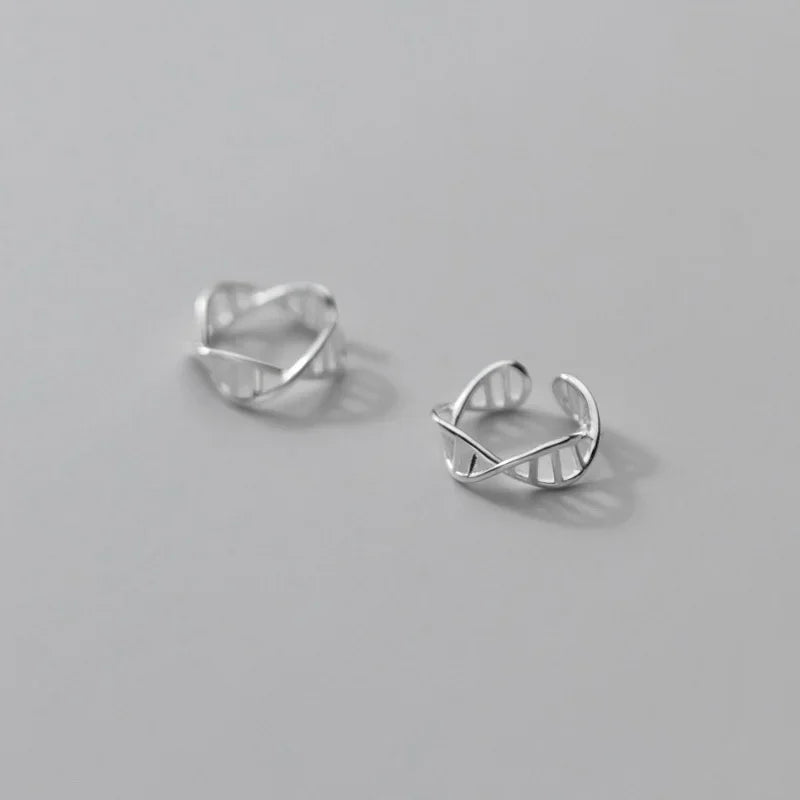 Aretes de Clip Ondas Caladas