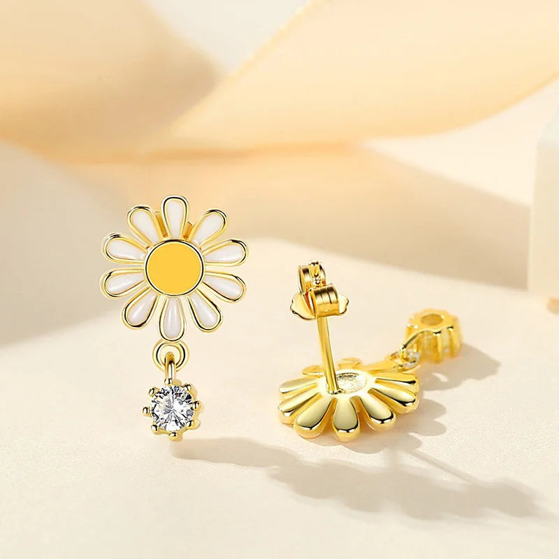 Aretes Margarita con Zirconias