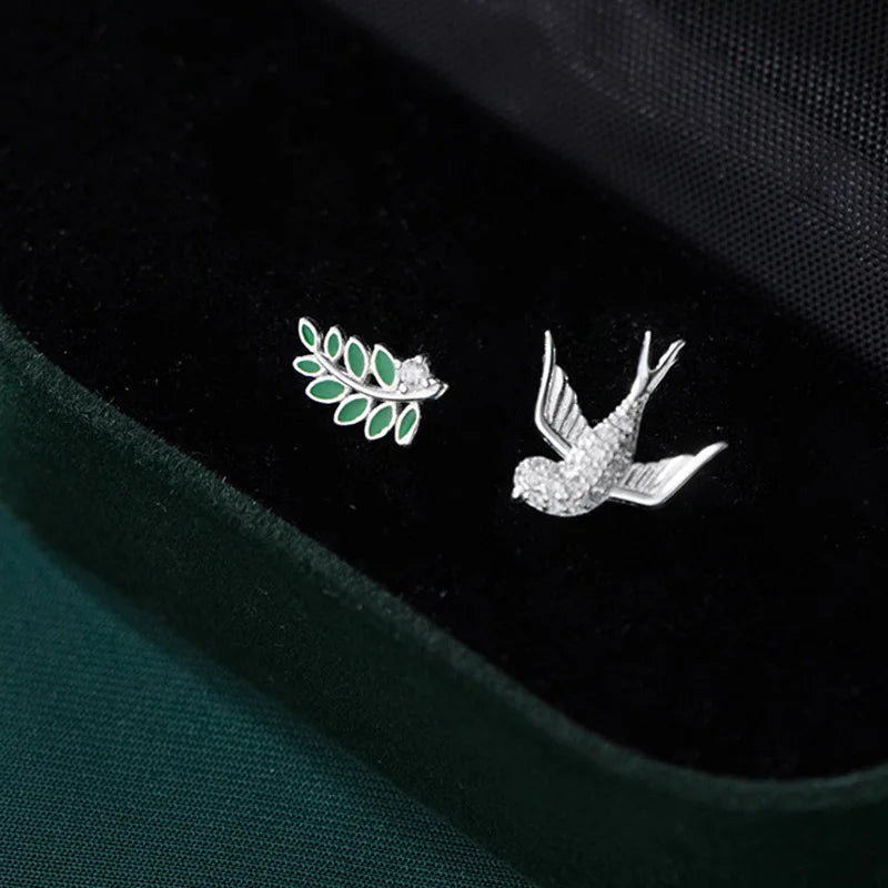 Aretes Asimétricos Pájaro y Rama