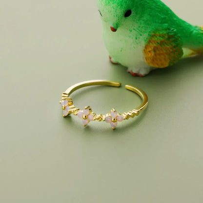 Anillo de Cóctel Flores con Zirconias