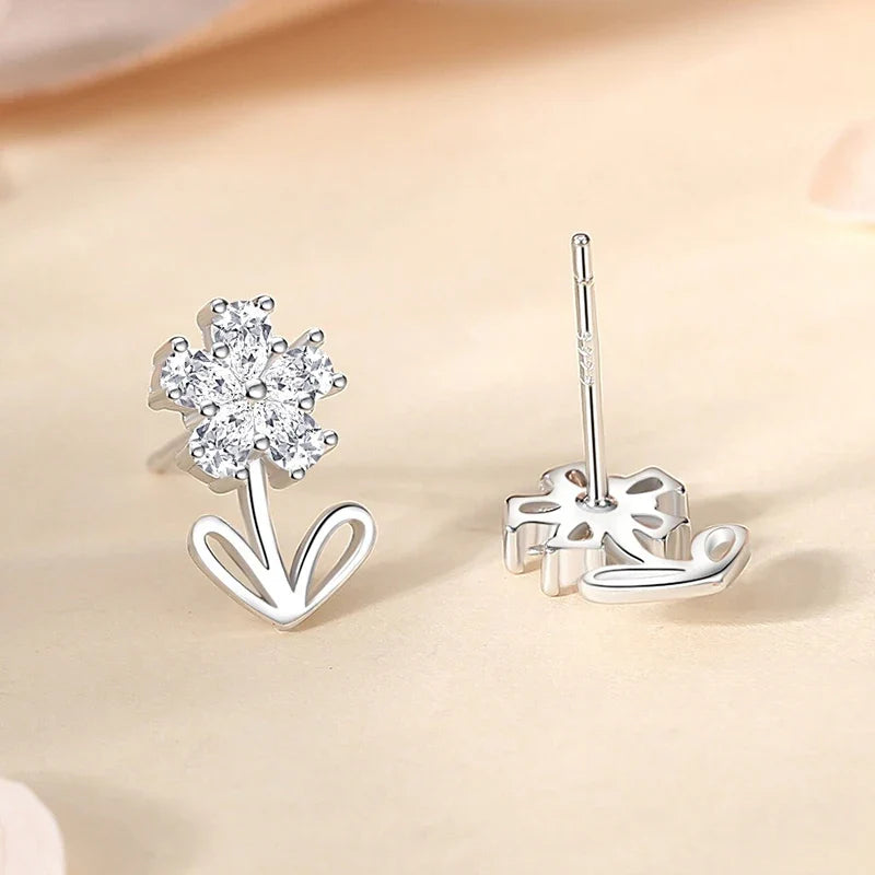Aretes Flor con Zirconias II