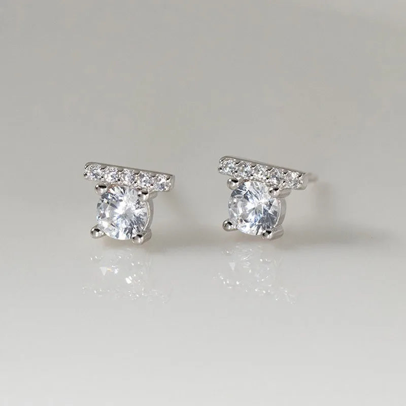 Aretes Botón Redondo con Zirconias