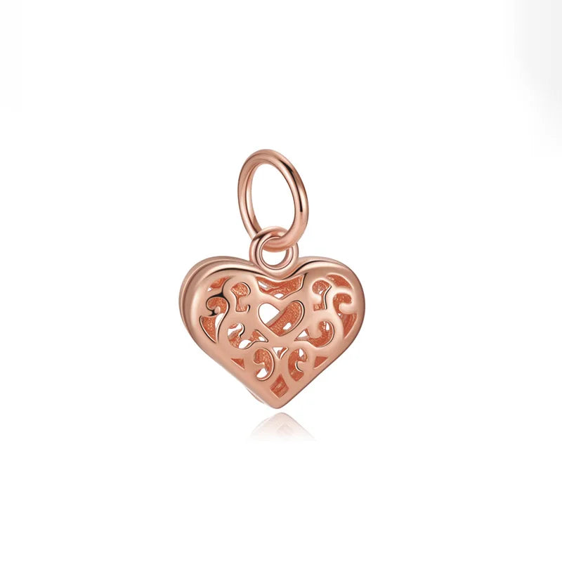 Dije Corazón con Patrón Calado