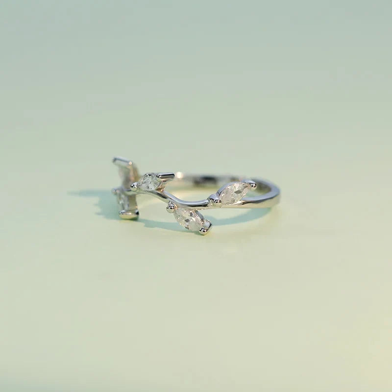 Anillo de Hojas Ajustable