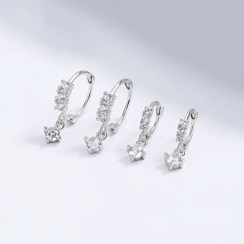 Arracadas con Zirconia Cuadrada en Dos Tamaños