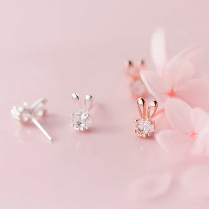 Aretes Mini Conejito con Zirconias