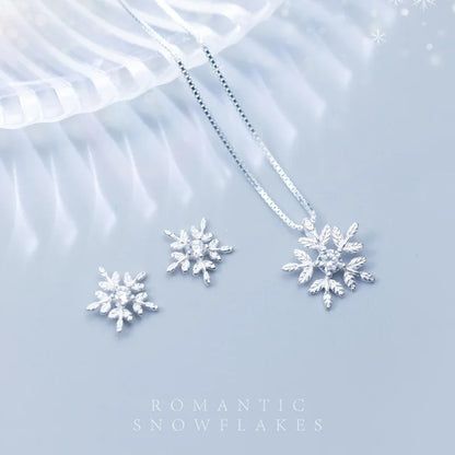 Aretes o Collar Copo de Nieve