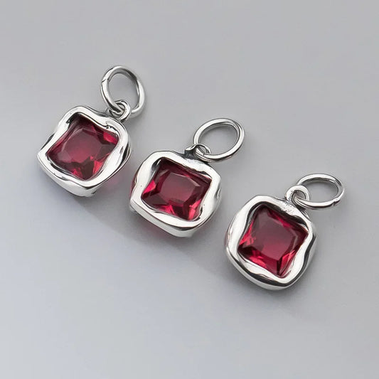 Dije Geométrico Vintage con Zirconia