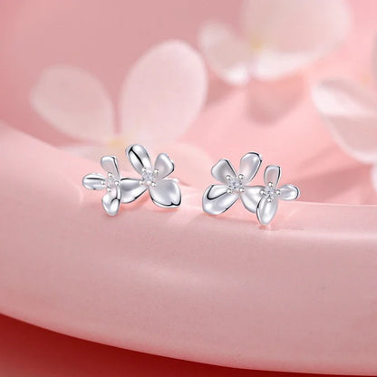 Aretes Flor de Gardenia