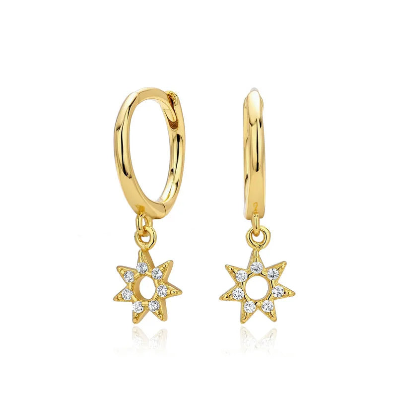 Aretes Estrella Calada con Zirconias