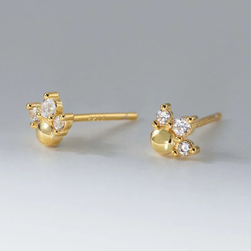 Aretes Minimalistas con Garras