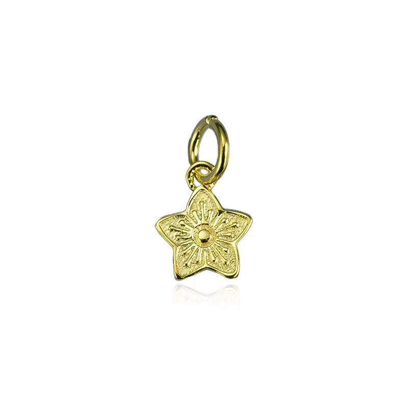 Dije Flor de Cerezo con Estrella