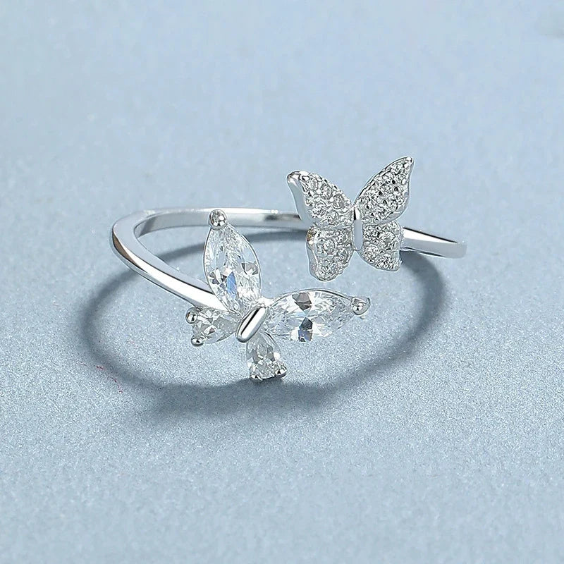 Anillo Mariposa de Zirconias