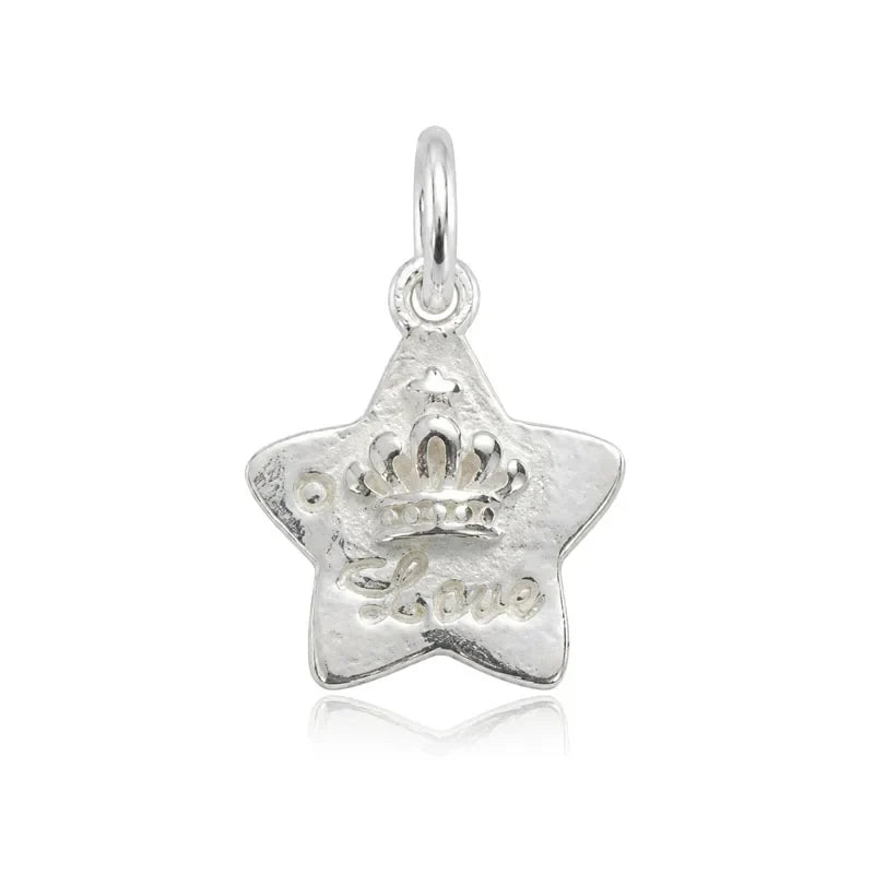 Dije Corona con Estrella Estilo Retro