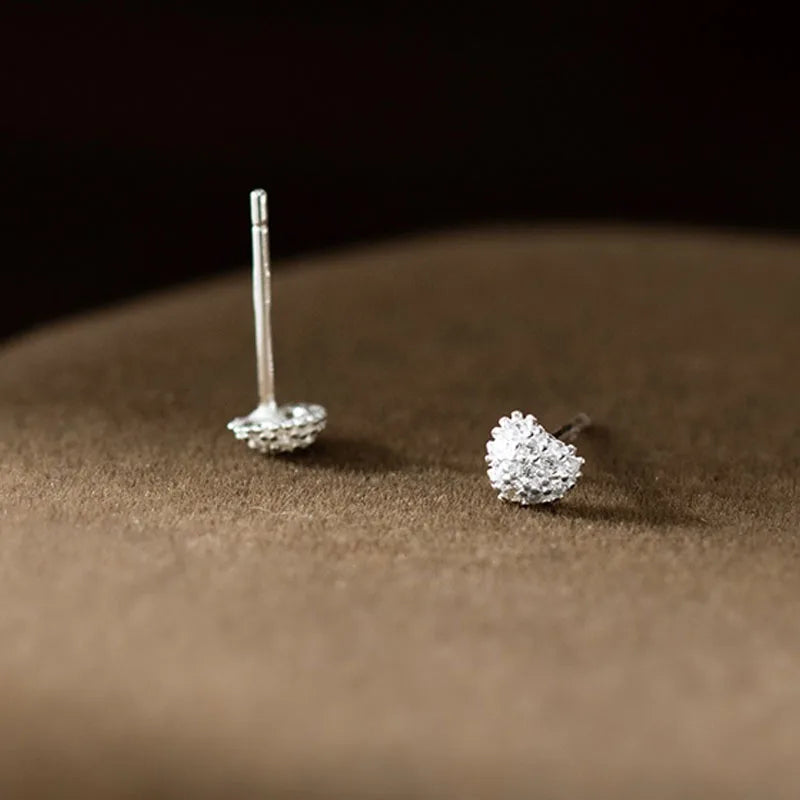 Aretes Corazón de Zirconia Plateados