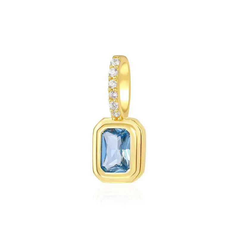 Dije Cuadrado con Zirconia de Color