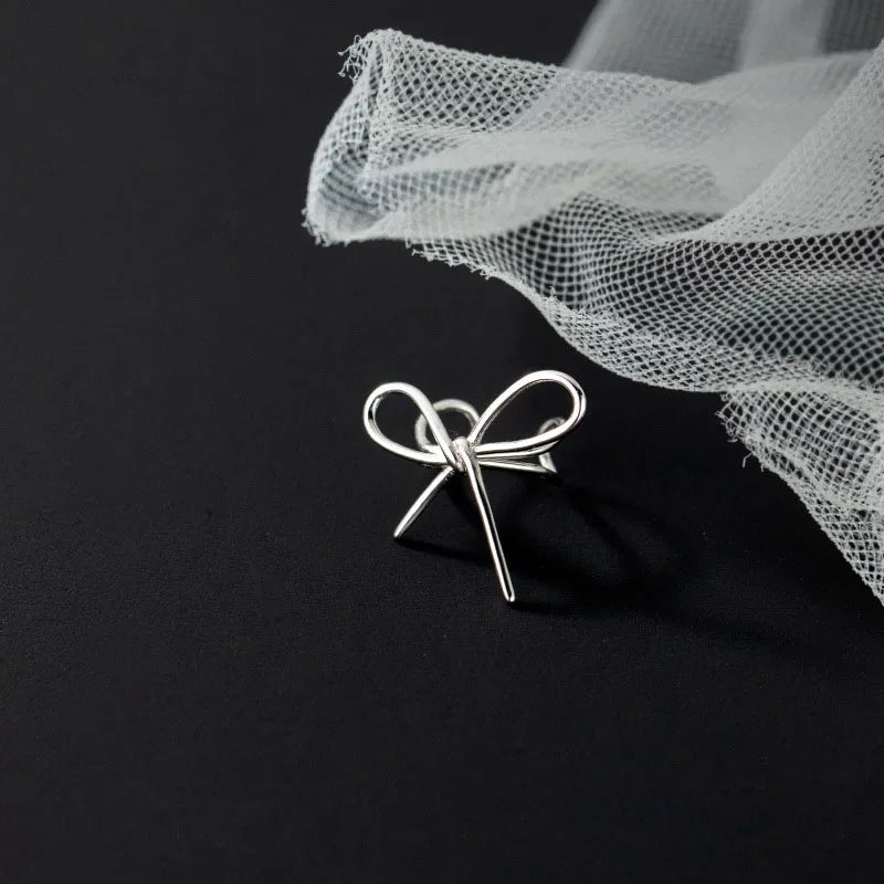 Ear cuff Moño