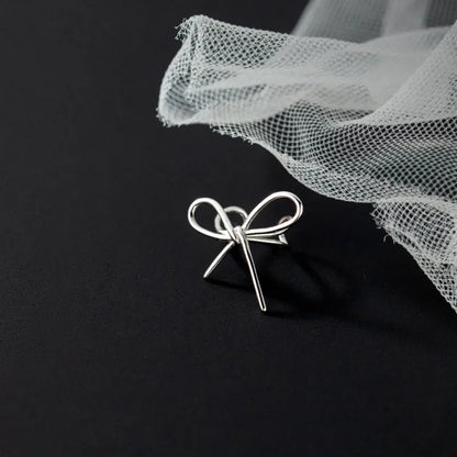 Ear cuff Moño