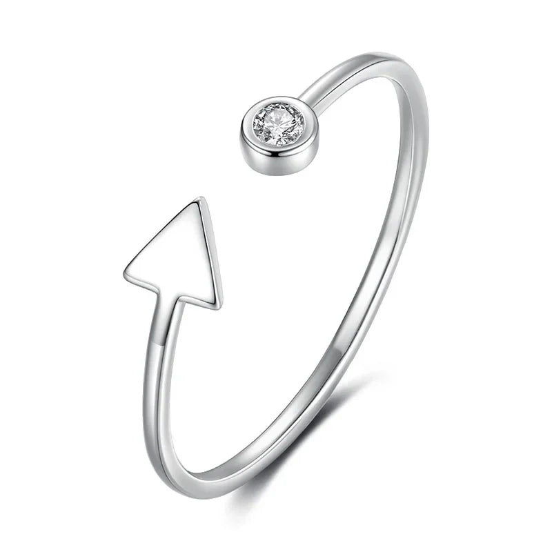 Anillo Abierto Círculo y Triángulo con Zirconias