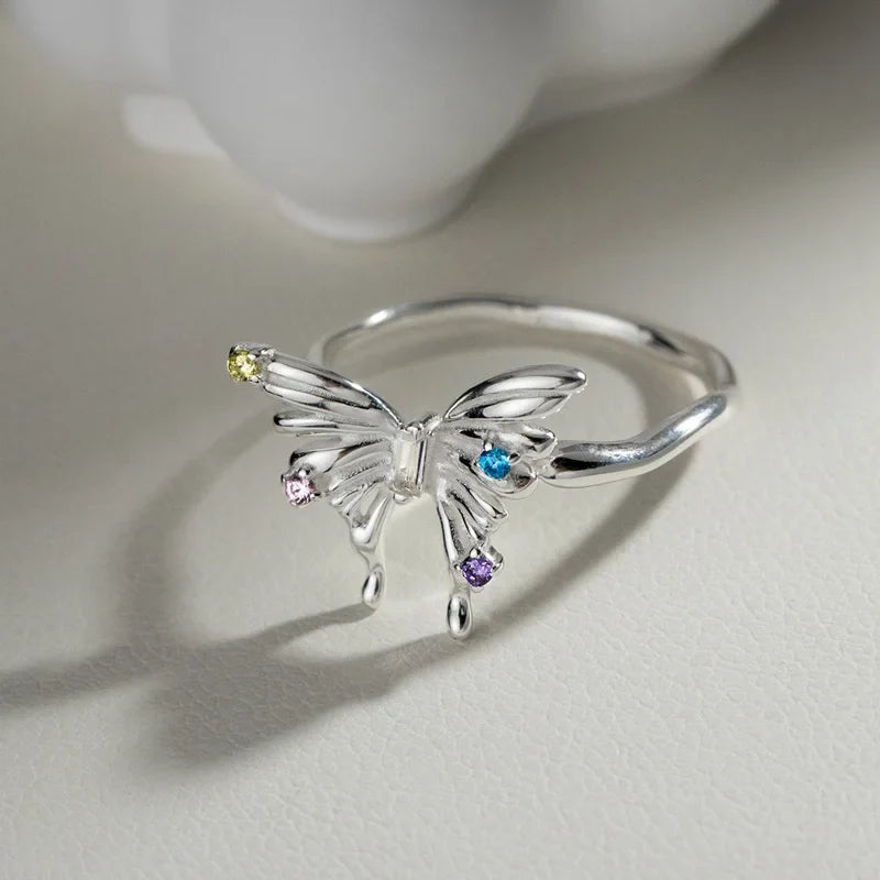 Anillo Mariposa con Piedras de Colores