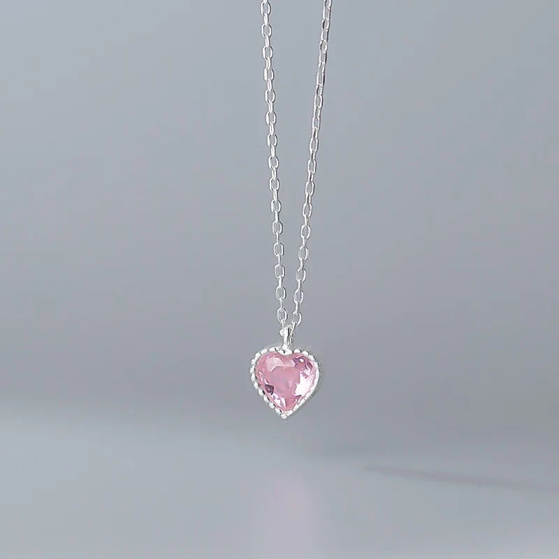 Collar Piedra en Forma de Corazón