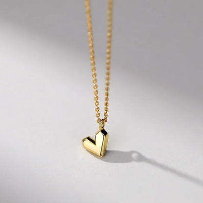Collar Corazón Geométrico