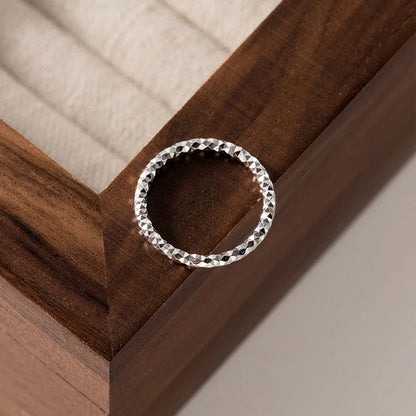 Anillo Flor de Nube Abierto