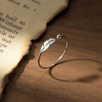 Anillo Abierto Pluma con Esfera