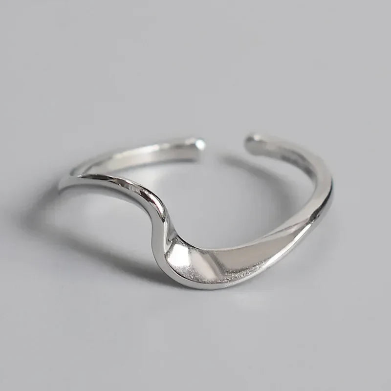 Anillo Abierto Torcido Minimalista