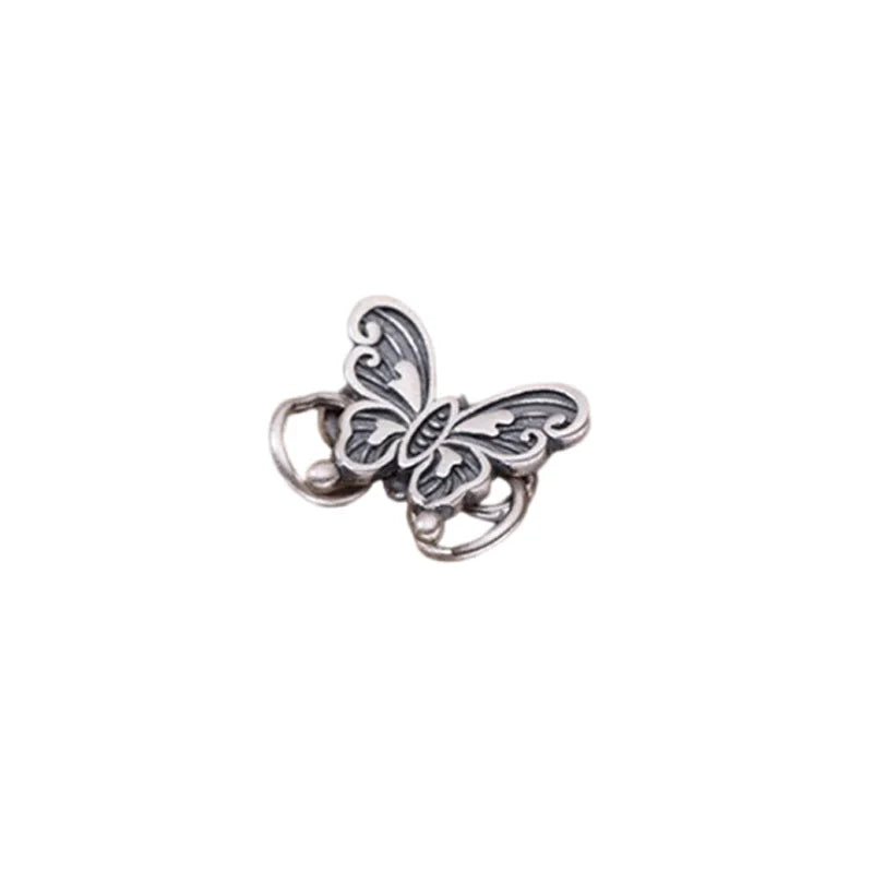 Dije Mariposa en Cuatro Estilos