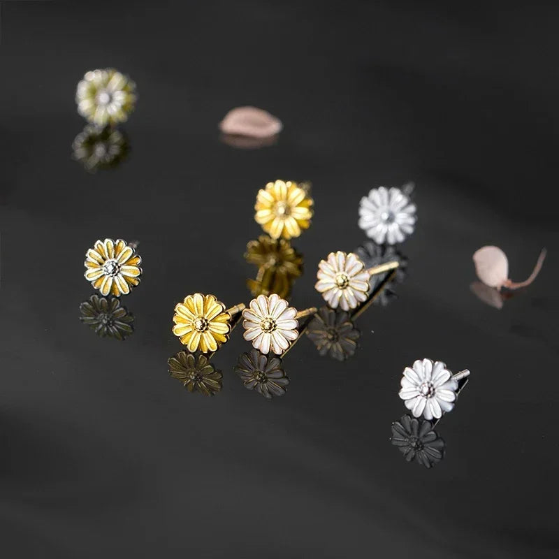 Aretes Flor en Cuatro Estilos
