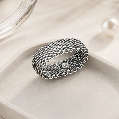 Anillo Tejido Estilo Retro