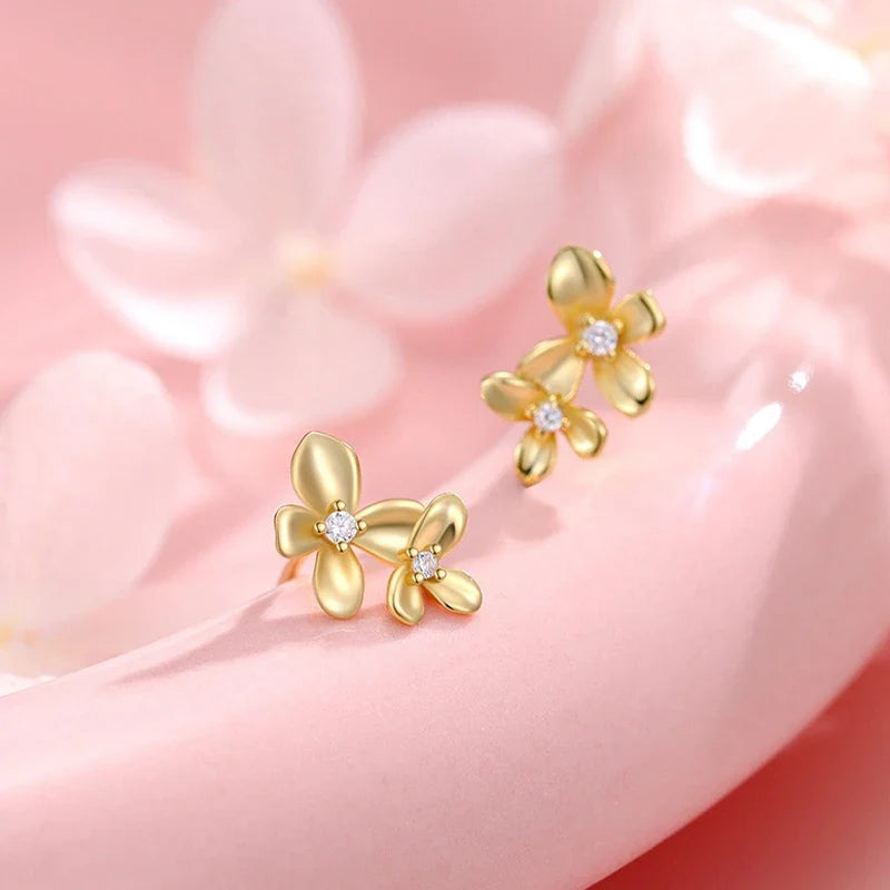 Aretes Flor de Gardenia