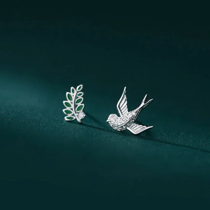 Aretes Hojas Esmaltadas Verdes