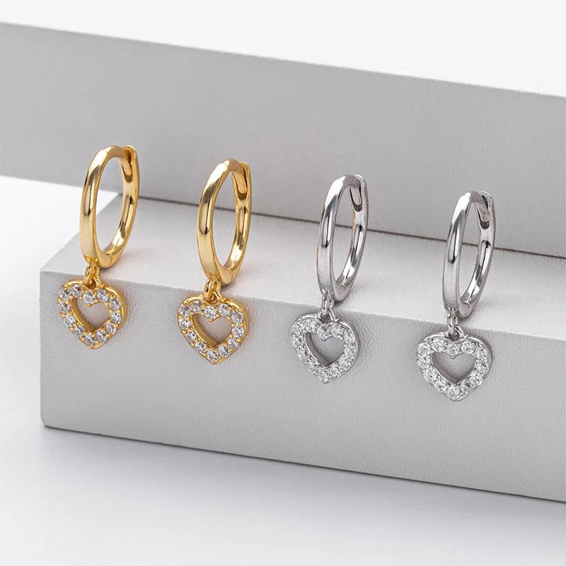 Aretes Colgantes Corazón con Zirconias