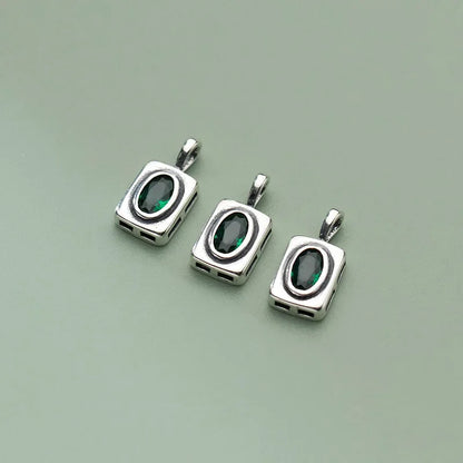 Dije Rectangular con Zirconia Verde