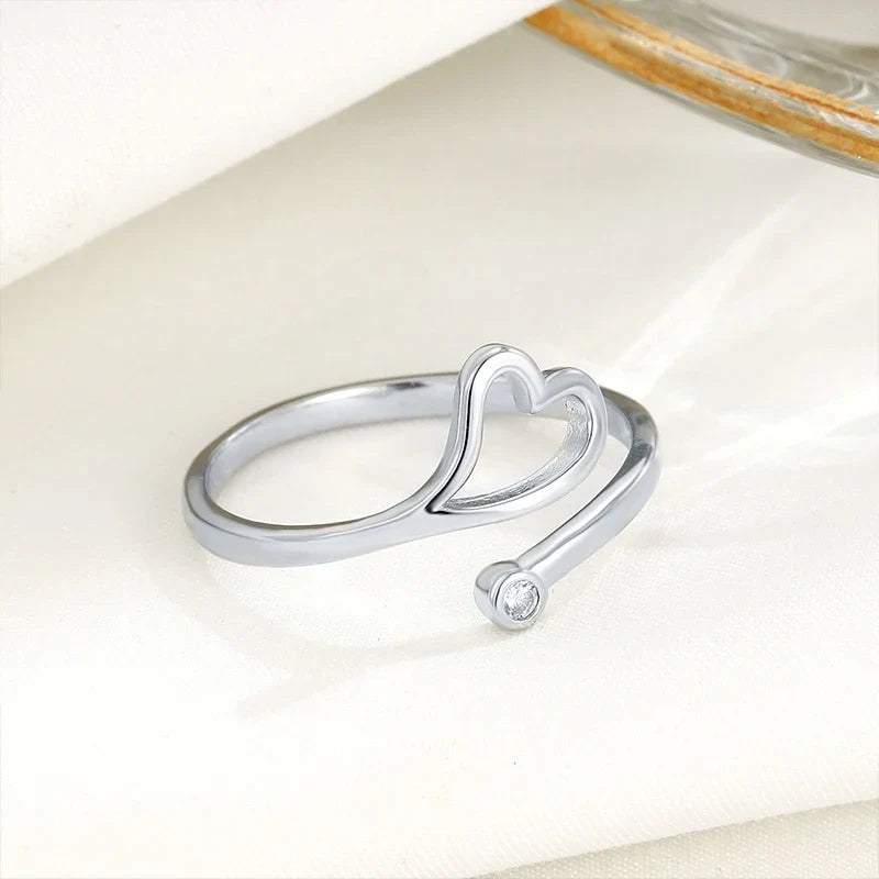 Anillo Corazón Calado Sencillo