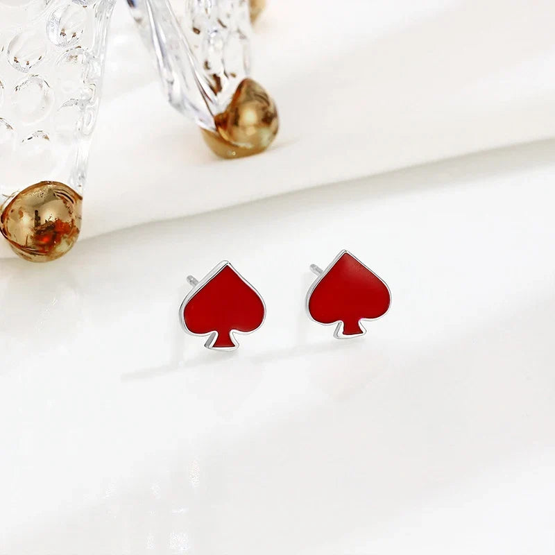 Aretes Corazón Negro o Rojo