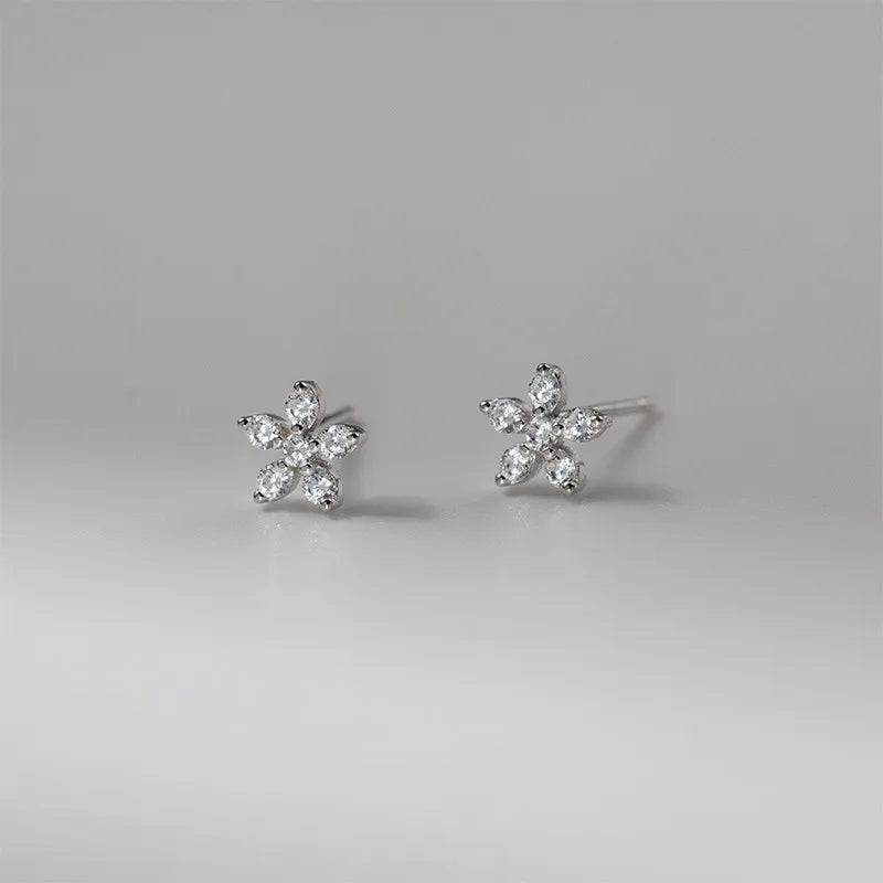 Aretes Flor de Cerezo con Zirconias