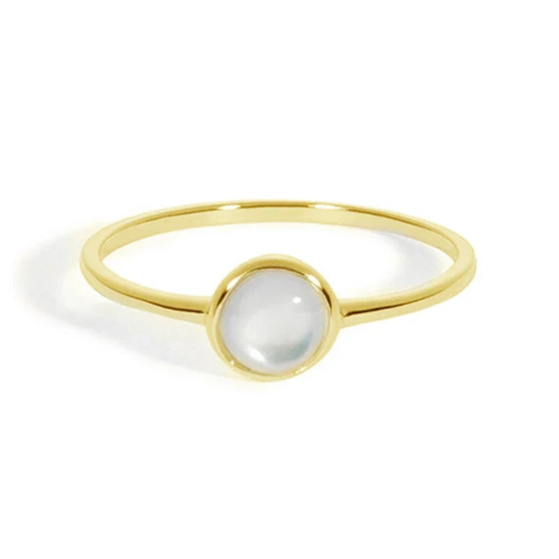 Anillo con Concha Blanca